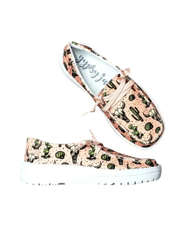 Everyday Footwear Women's Elizabeth Slip On Shoes In Peach