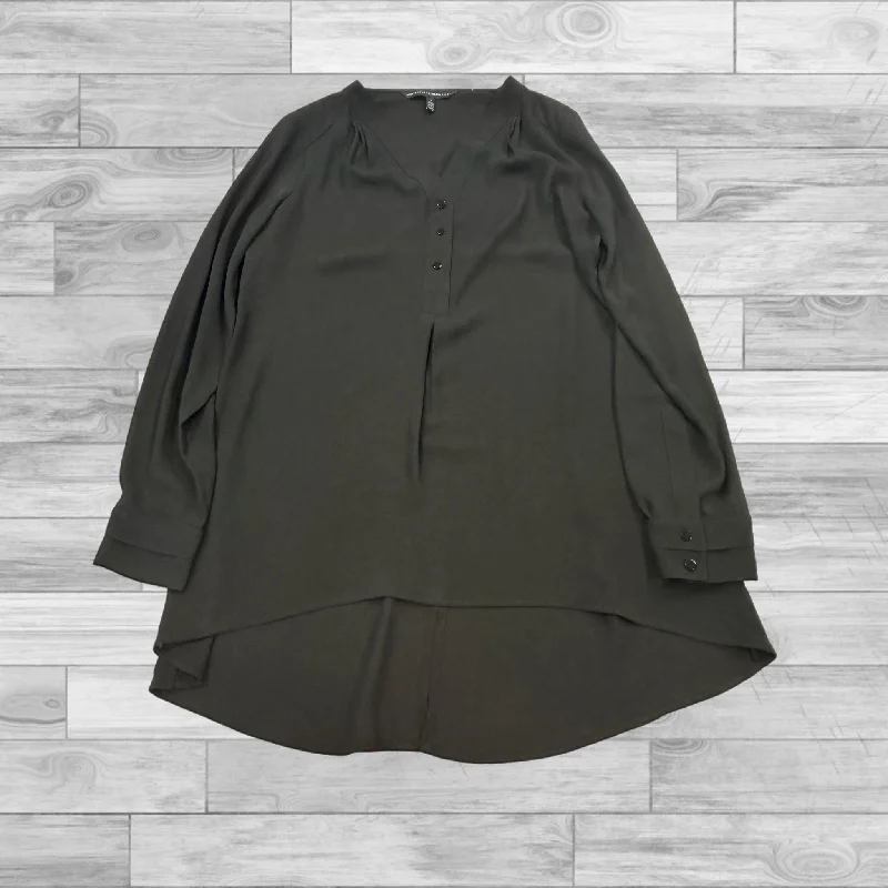Flexible Wear Top Long Sleeve By White House Black Market In Black, Size: 2