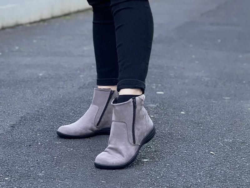 Elegant Footwear Aco Comfort Fossil available in 2 colours