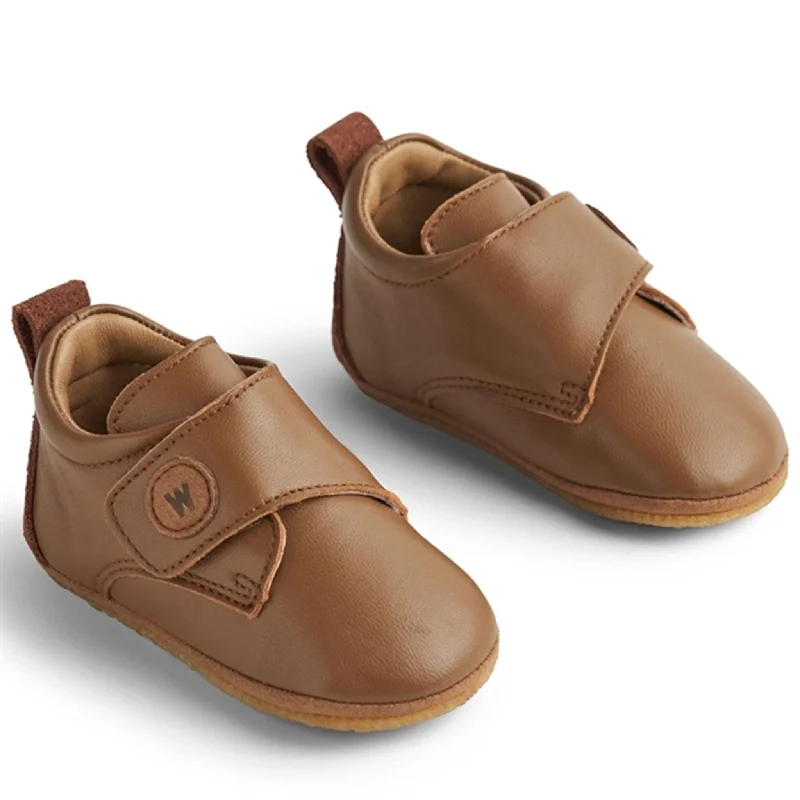 Trendy Slip-Ons Wheat Indoor Shoe Dakota Solid Cognac