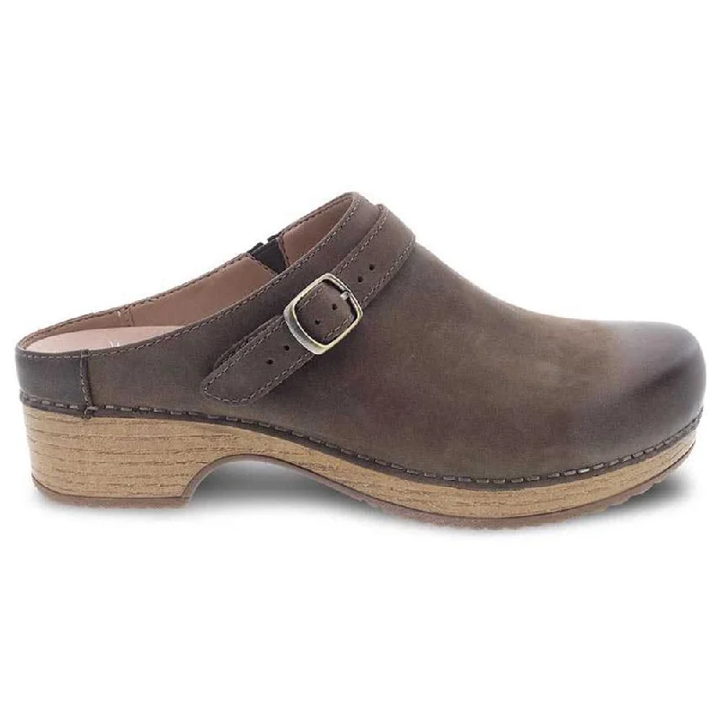 Flexible Sneakers Dansko Berry Clog Mushroom Nubuck (Women's)