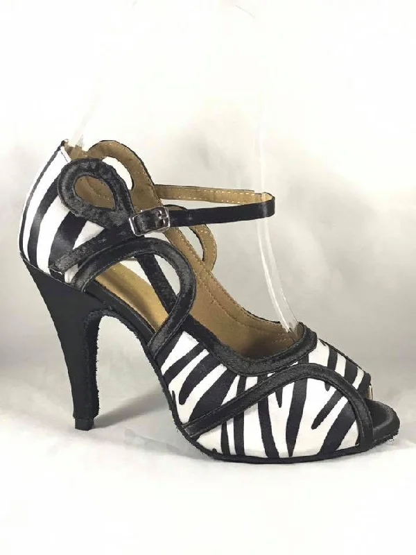 Comfortable Slip-Ons Gran Gala 1125 Zebra Flash