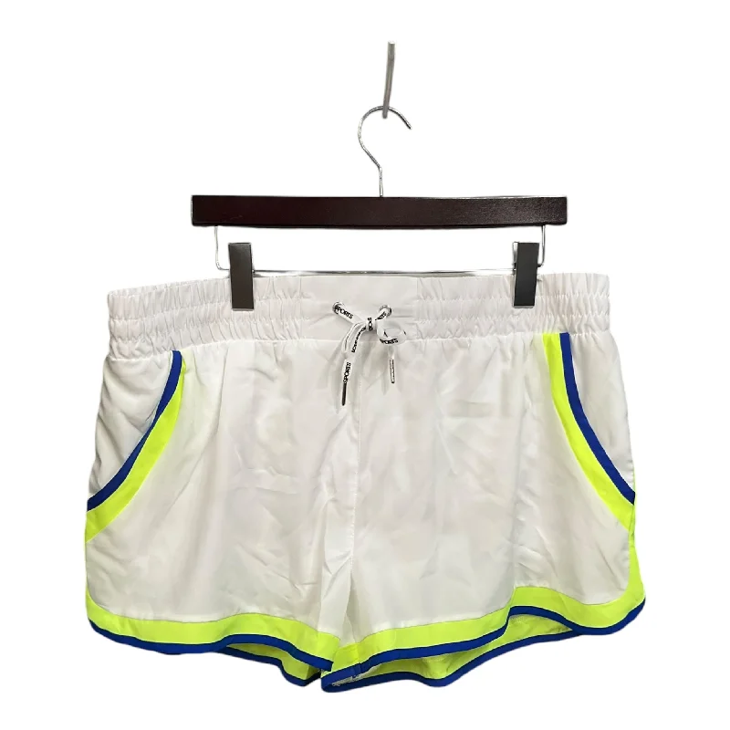Warm Outerwear Athletic Shorts By Love & Sports In Green & White, Size: Xl
