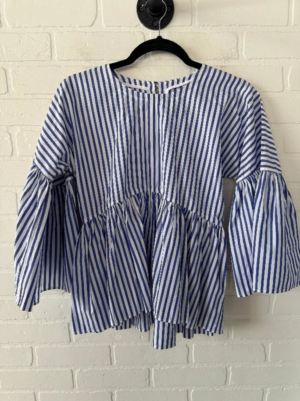 Relaxed Activewear Top Long Sleeve By  MARK D. SIKES  In Blue & White, Size: S
