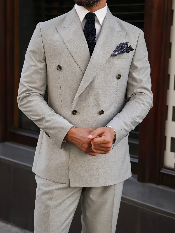 Comfortable Layers Light Grey Double Breasted Suit 2-Piece