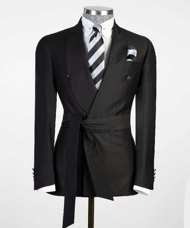 Flexible Styles Belted Black Suit
