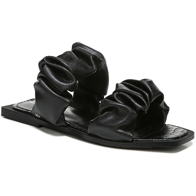 High-Quality Footwear Circus by Sam Edelman Womens Iggy Faux Leather Flat Sandals