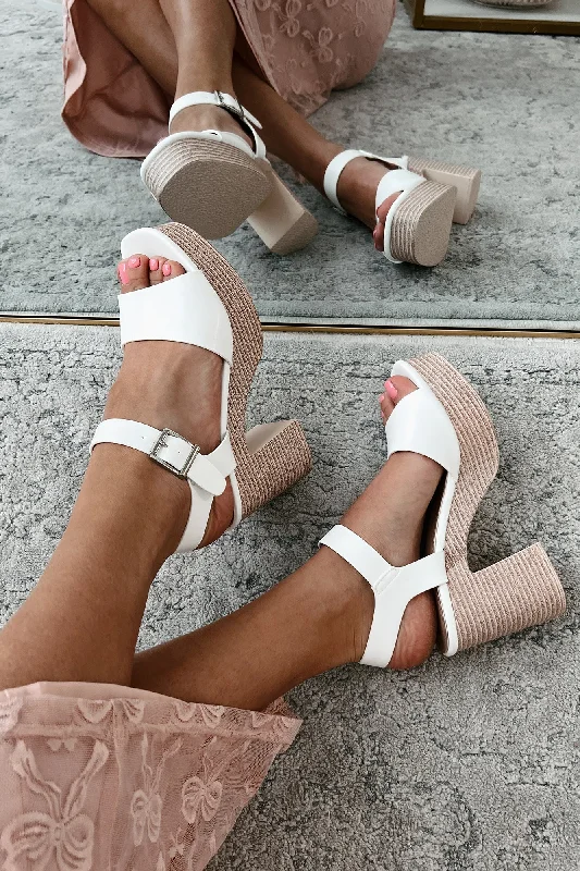 Cushioning Sneakers Iconic Steps Platform Block Heel Sandal (White)