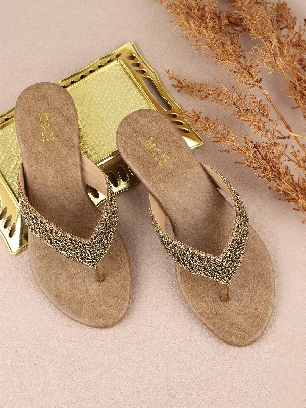 Trendy Slip-Ons Women Antique Embellished Ethnic Block Heels