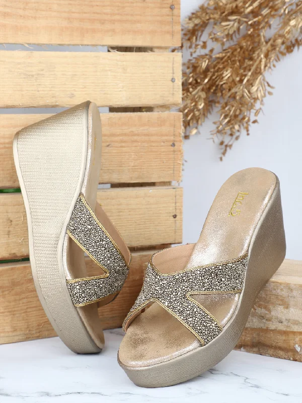 Fashion Comfort Shoes Women Antique-Toned Embellished Wedge Heels