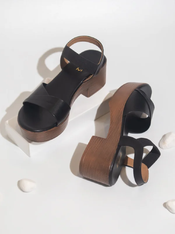 Flexible Shoes Women Black Solid Sandals