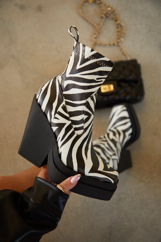 Premium Sneakers Aleksandra Block Heel Platform Ankle Boots - Zebra
