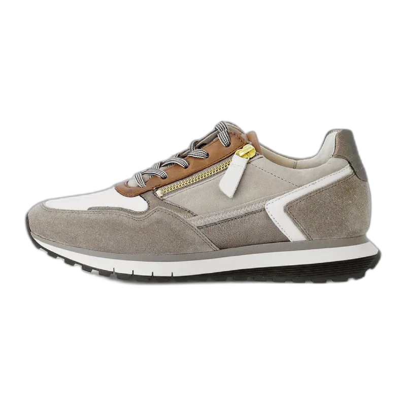 Sleek Sneakers 56.378.55