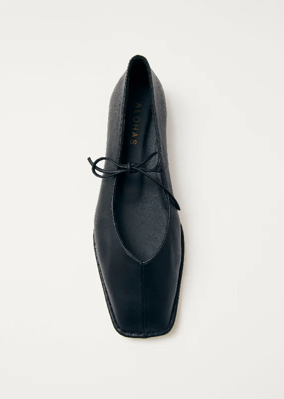 Everyday Footwear Sway Black Leather Ballet Flats