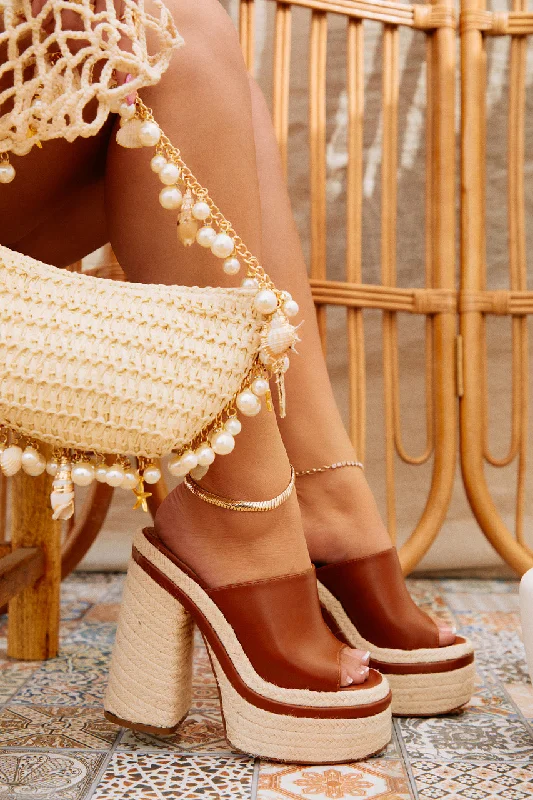 Smooth Leather Shoes Weekend Attire Platform Block Heel Mules - Tan