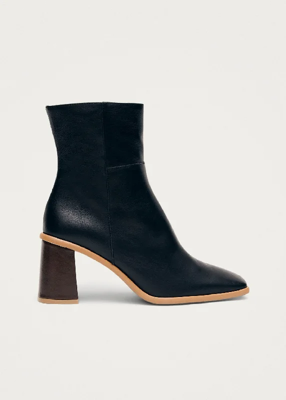 Orthopedic Sneakers West Vintage Black Leather Ankle Boots