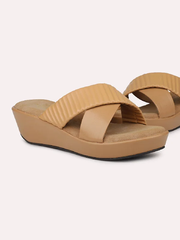 Shock Absorption Shoes Women Beige Textured Criss Cross Solid Wedge Heels