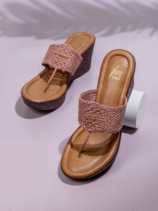 Classic Sneakers Women Peach Woven Design Wedge Sandals