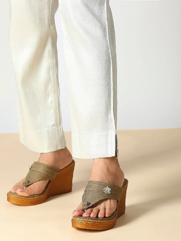Trendy Sneakers Womens Beige Casual Embellished Thong Wedges Sandals