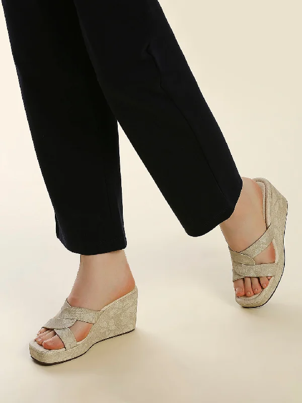 Elegant Footwear Womens Cream Casual Open toe Wedges Mules