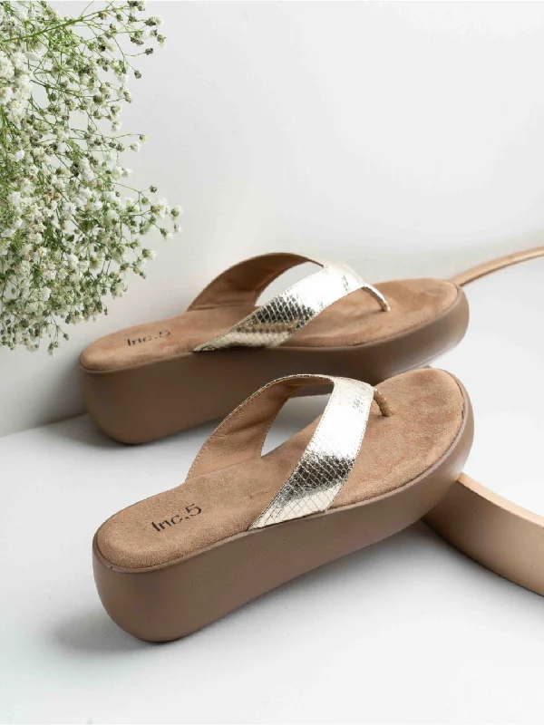 Sporty Comfort Shoes Womens Golden Party Wear Solid Round Toe Wedges Heel Sandals
