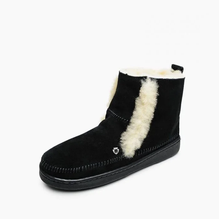 Water-Resistant Sneakers Minnetonka Black "Jade" Sheep Skin Bootie