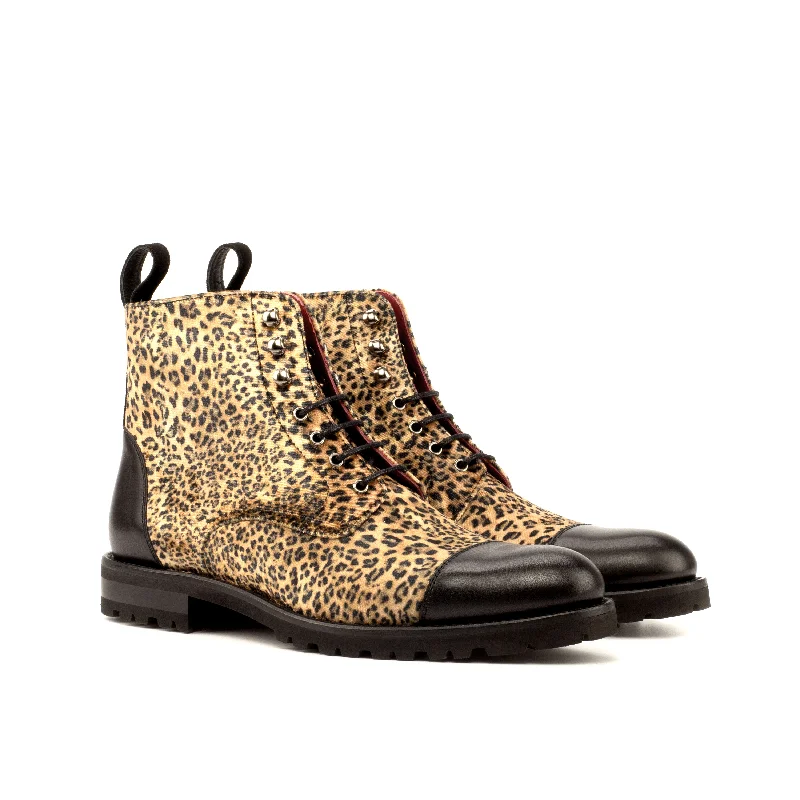 Comfortable Slip-Ons Mona Ladies Captoe boots