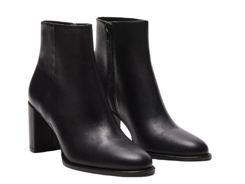 Vintage Sneakers Steve Madden: Jozie in Black Leather