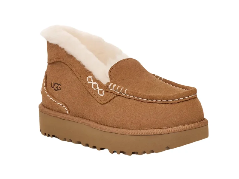 Orthopedic Sneakers UGG: Ansley Parc