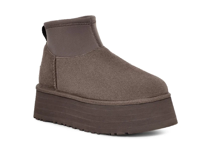 Durable Footwear Ugg: Classic Mini Dipper in Thundercloud