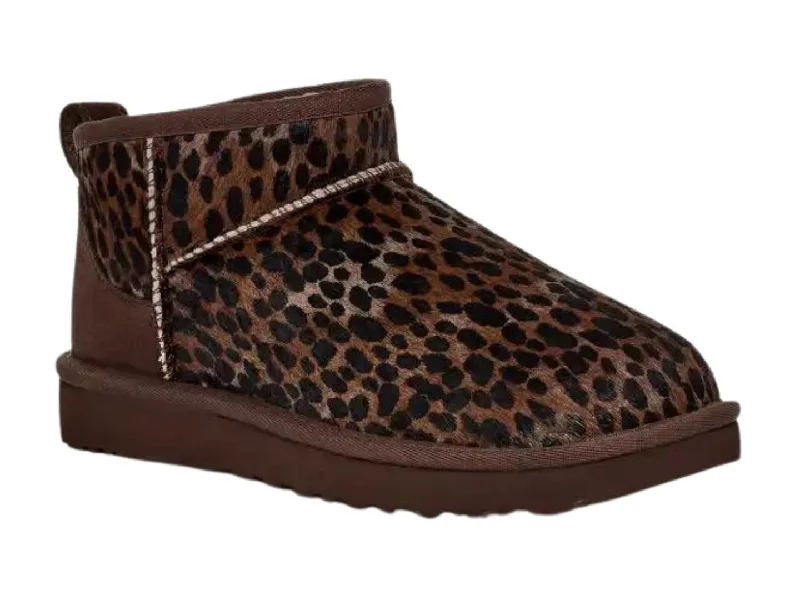 Cozy Walking Shoes Ugg: Classic Ultra Mini Caspian in Burnt Cedar