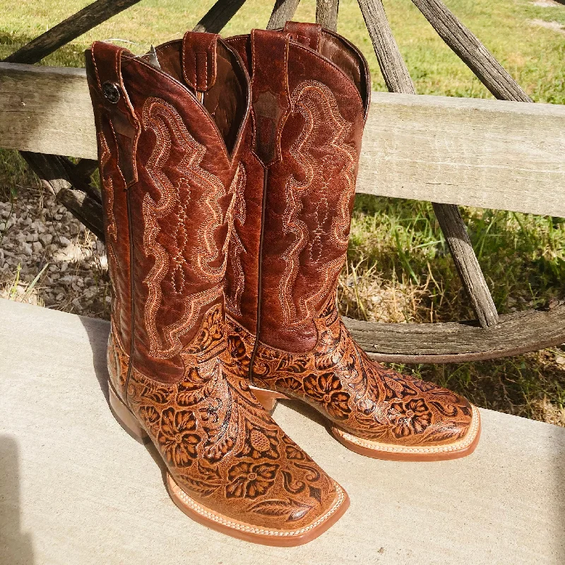 Elegant Footwear Tanner Mark Women's "Wildfire" Classic Cognac Square Toe Boots