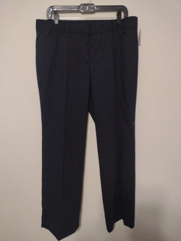 Comfy Hoodies Pants Ankle By Anne Klein  Size: 12petite